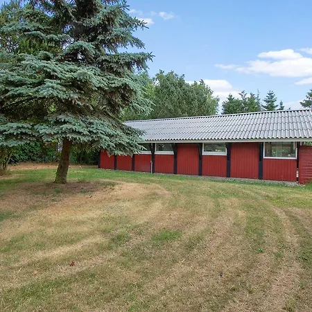 Two-bedroom Holiday In *